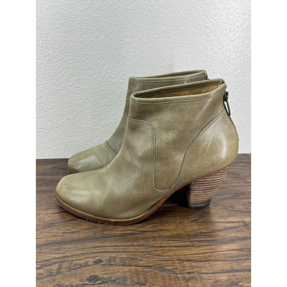 J. Shoes Belgrave Women's 8.5 Olive Green Leather Stacked Heel Booties EU 39